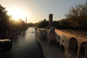 pool-of-abraham-6712211_1920
