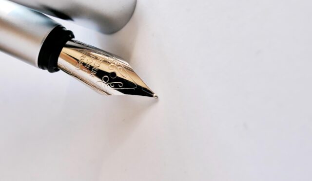 moritz320-ink-pen-2294342_1920