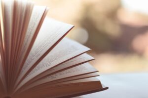 pexels-book-1283865_1920